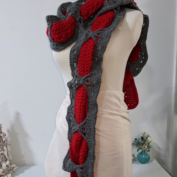 Younique as You Are! Double Scarf HANDCRAFTED Crochet - Picture 7 of 10